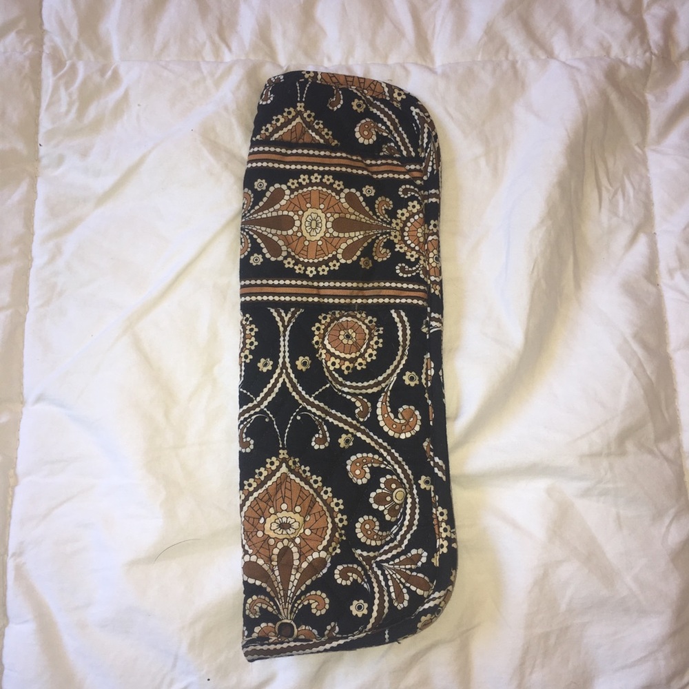 Hot tool travel sleeve